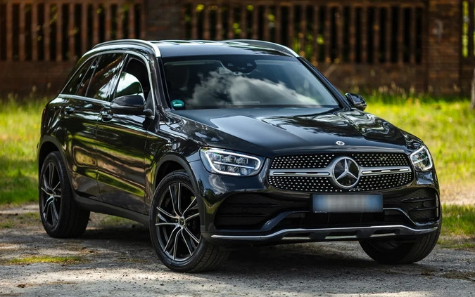 Mercedes-Benz GLC cena 175900 przebieg: 99000, rok produkcji 2020 z Jastrowie małe 742